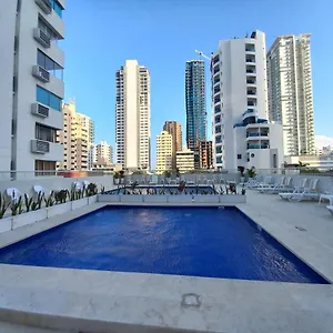  Apartamento Edificio Delfines Playa